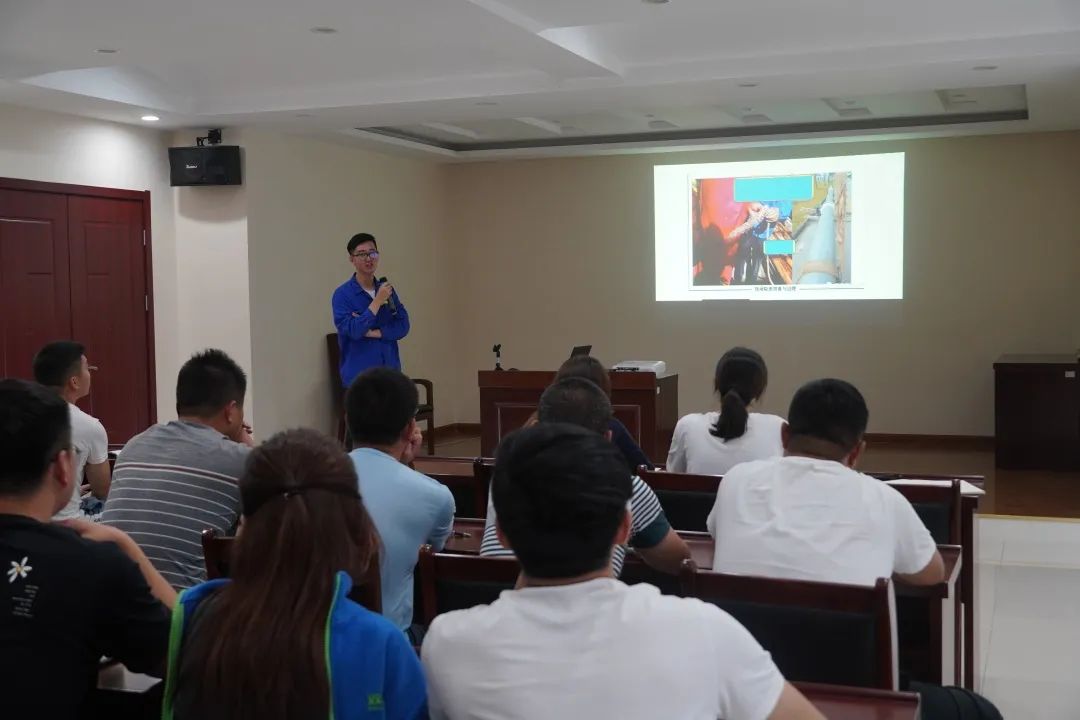 <a href=http://m.massivesupply.com target=_blank class=infotextkey><a href=http://m.massivesupply.com target=_blank class=infotextkey>雙良</a>環(huán)境</a>安全培訓(xùn)“拍了拍”你